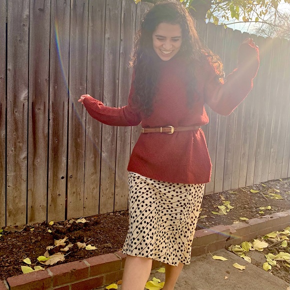 Meet your Posher, Lauren - Picture 3 of 8